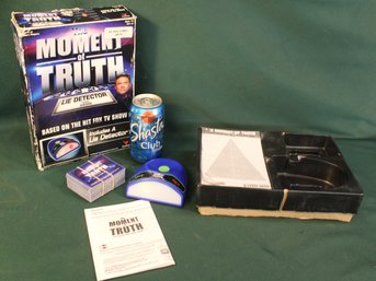 Vintage 'Moment Of Truth' Lie Detector Game    (178)