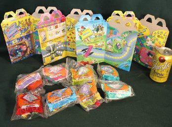 8 McDonald's Tiny Toons 1991 Toys & 4 Tiny Toons Boxes  (179)