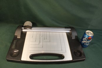 Large Fiskars Table Top Paper Cutter  (187)
