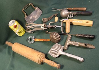 Kitchen Utensils Incl. Rolling Pin, Egg Beater, Ice Cream Scoop, Slicer Chopper, Pastry Maker, More  (18)