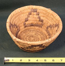 Antique Decorated Woven Papago Basket, 7'D  (206)
