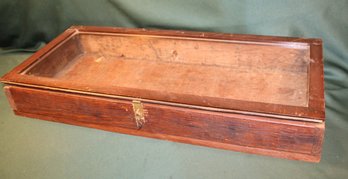 Antique Table Top Lockable Showcase/display Case W Glass Lift Lid, 32.5x14.5x5'H  (226)