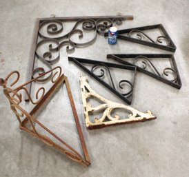 Group Of  6 Iron Shelf Brackets (241)