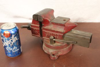 Desmond Simplex #350 Bench Vise (Urbana, Ohio)  (289)