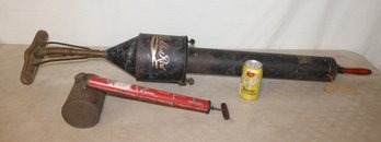 Antique 'Golden Rod' Vacuum Cleaner By The Hugro Mfg. Co. Chicago, 47' & Smith Sprayer  (294)