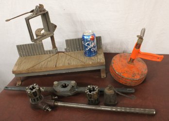 Plumber's Snake, Mitre Saw, 2 Pipe Threaders, 2 Cutting Heads, Skilyard Weight  (297)