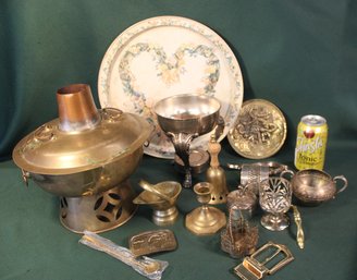 Assorted Antique & Vintage Brass & Metal Misc. Group (326)