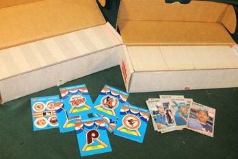 1988 & 1989 Fleer Baseball Logo Stickers & Trading Cards  (382)