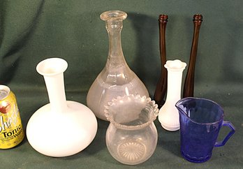 Glass Lot - Vases,  Shirley Temple Blue Pitcher (picture Worn Away)  (384)