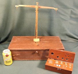 Antique Brass Gold Scale On Box & Weights In Box, (No Pans), 18.5x9x18'H & Weights Box 8x3x3  (406)