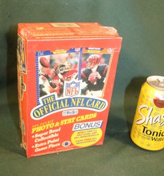 Unopened 1989 Pro Set NFL Collector's Choice Photo And Stat Trading Cards (408)