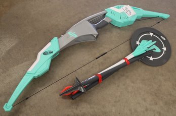 Nerf 'Dude' Perfect Bow Arrow Target Set W/arrows & Target  (49)