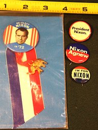 4 Nixon Pin Back Political Buttons   (56)