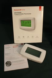 Honeywell Programable Thermostat, Unused  (84)