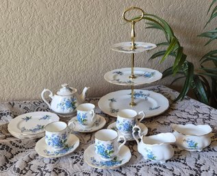 Vintage Royal Albert 'Forget Me Not' Fine Bone China Tea Set