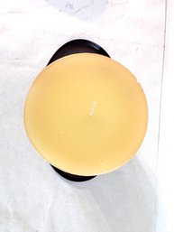 Handmade Botanical Candle  With Metal Tray