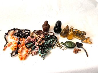 Vintage Necklaces And Ceramics