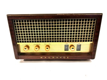 Vintage Magnavox Radio