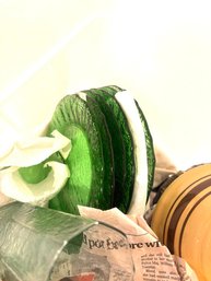 Assorted Kitchen Ware