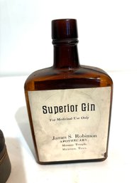 Gin Bottle And Cube Cut Tobacco Tin