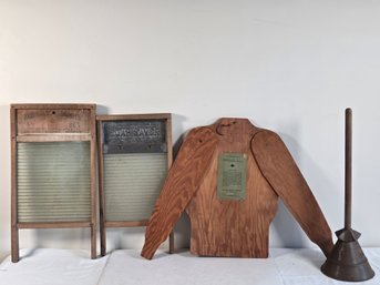 (4pc) Vintage Wasboards, Laundry Plunger, & Sweaterblock
