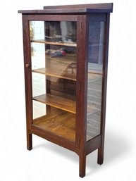 Antique Ca. 1900 Mission Oak Curio Cabinet