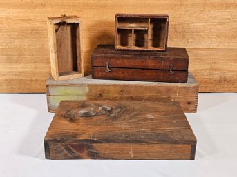 Antique & Vintage Wooden Displays