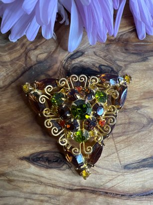 Vintage D&E Rhinestone Juliana Brooch #8812