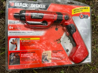 Black & Decker Pivot 6v Cordless Drill Drive New In Package