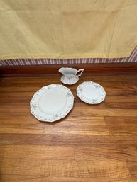 Vintage Johnson Brothers Dishes