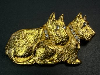Adorable Vintage Two Scotty Dogs Gold Tone Brooch Pin