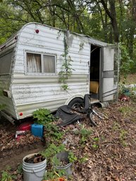 Trailer For Use Or Scrap (Has Title)