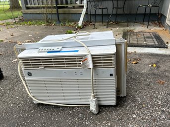 GE Window Air Conditioner Unit