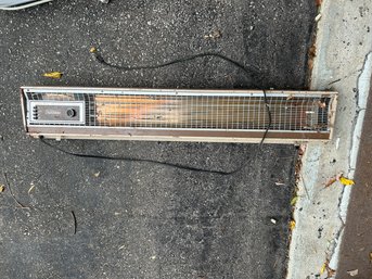 Electric Plug In Radiant Area Heater