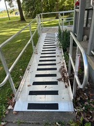 Aluminum Handicap Ramp (Adjustable)