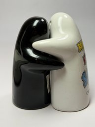 Florida Vintage Salt And Pepper Hugging Shakers Lot