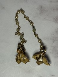 Vintage Sweater Clip