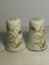 Lefton China Wheat Design Salt And Pepper Shakers Set