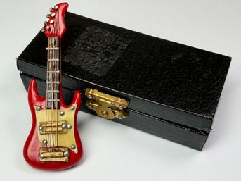 Doll House Red Electric Guitar Classical Miniature With Case For Doll House Music Room School