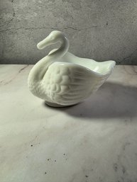 Vintage Imperial Glass White Milk Glass Swan Open Dish
