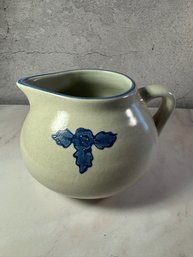 Pfaltzgraff Yorktowne Pattern Stoneware Gravy Boat