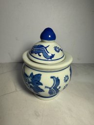 Vintage Chinese Blue And White Porcelain Dish With Cover