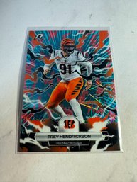 2025 Topps Resurgence Trey Hendrickson #21 Football Trading Card