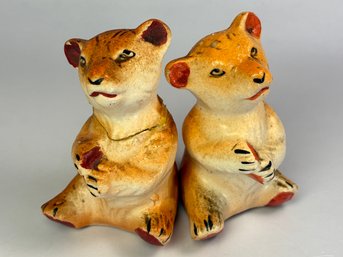 Vintage Salt And Pepper Shaker - Lion Cubs