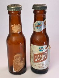 Vintage Salt And Pepper Shaker - Schlitz Beer