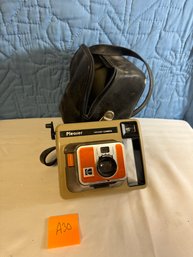 Vintage Kodak Pleaser Instant Camera