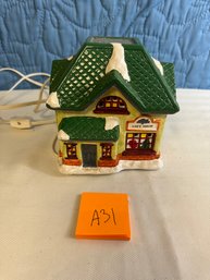 Christmas Light Up Toy Shop House