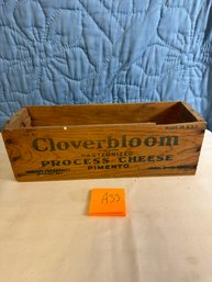 Vintage Cloverbloom Process Cheese Box