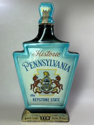 Vintage 1968 Jim Beam Historic Pennsylvania The Keystone State Whiskey Decanter