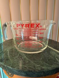 Pyrex 4 Cup 1 Quart Glass Measuring Cup